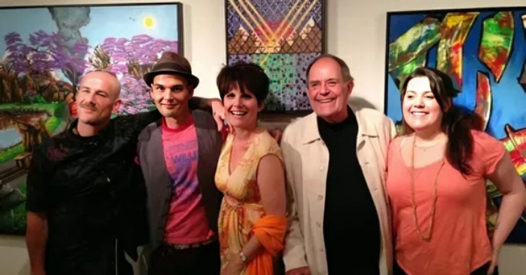 simon-luckinbills-net-worth